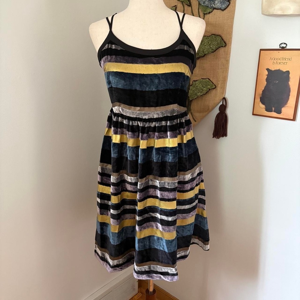 Wolven Velvet Striped Dress Gold Metallic Criss Cross Back Black Multi Size 8